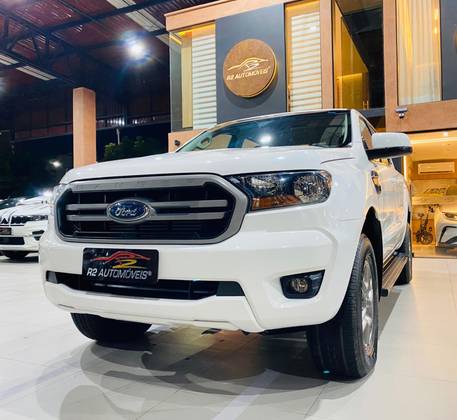 FORD RANGER 2.2 XLS 4X4 CD 16V DIESEL 4P AUTOMÁTICO